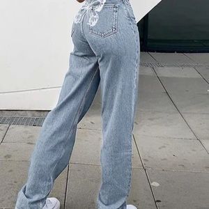 High wasted vintage jeans